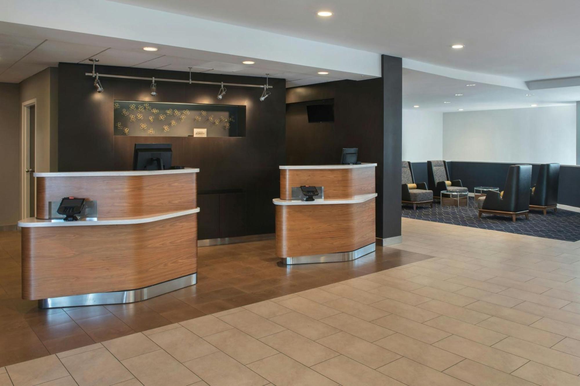 Courtyard By Marriott Annapolis Hotel Exterior photo